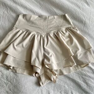 Aerie OFFLINE Cream Ruffle Skort
